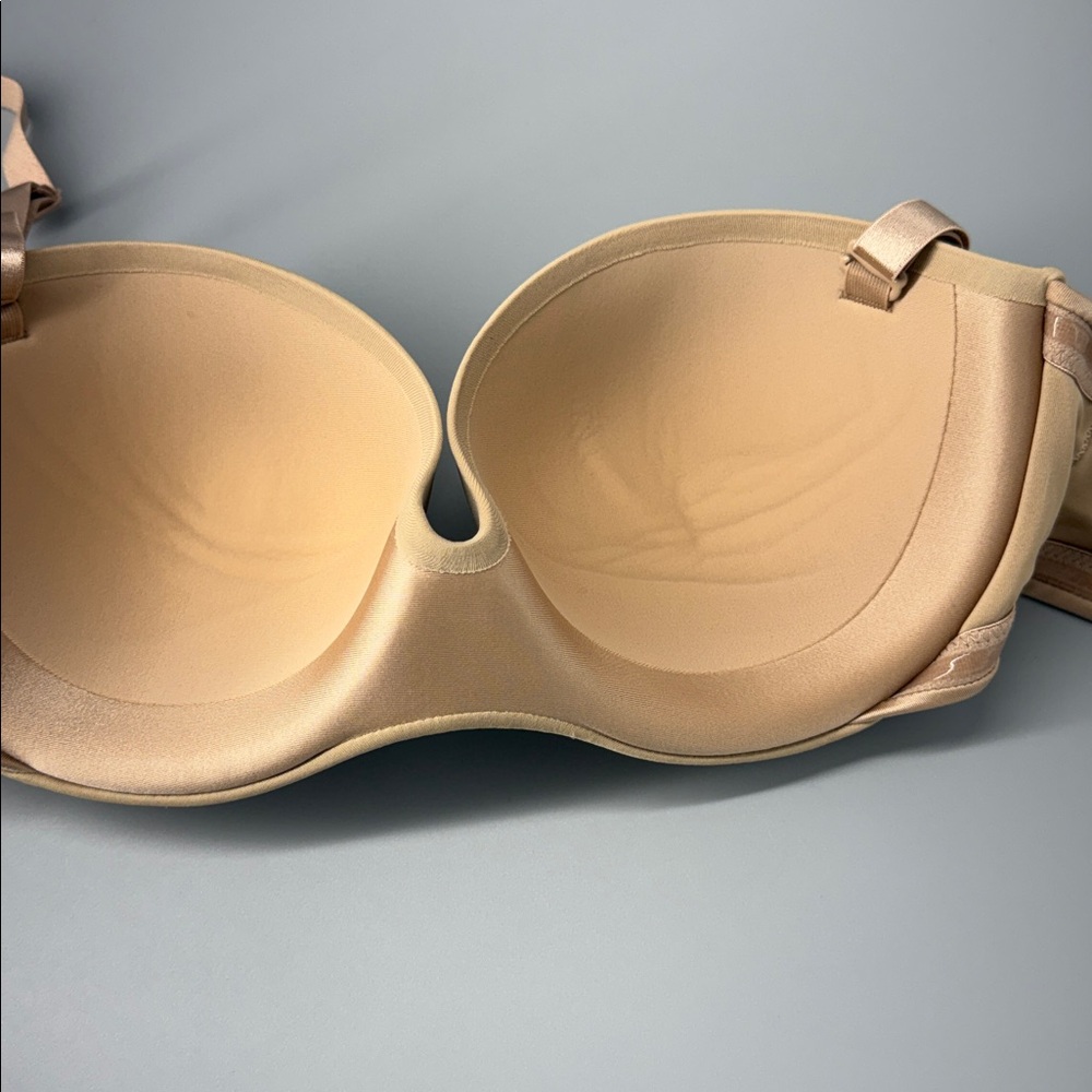 Warner's Womens Cushioned Underwire Lightly Lined Convertible Strapless Bra 36B - Picture 9 of 10
